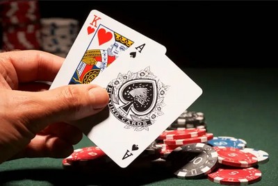 hrát blackjack online